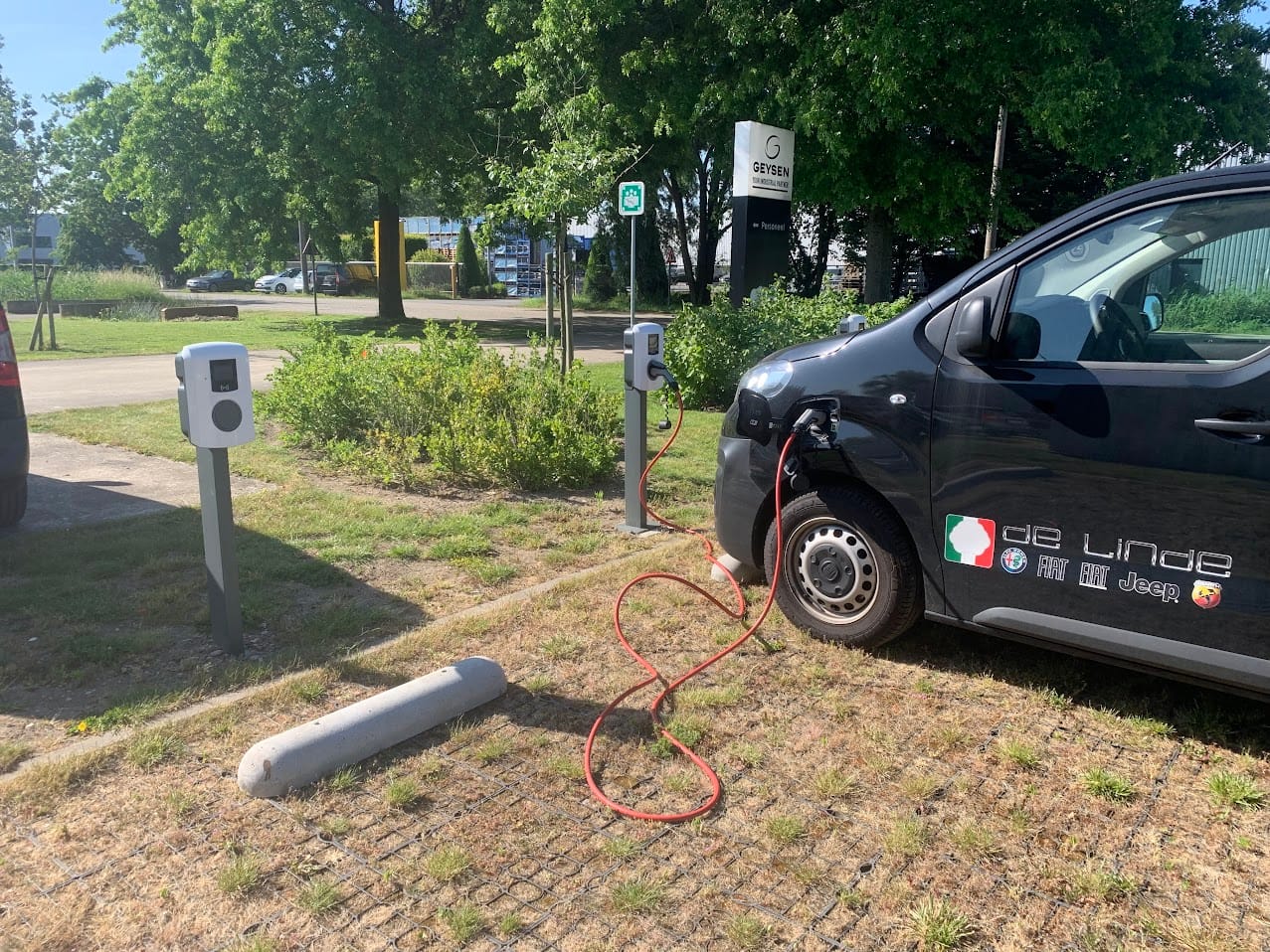 Charge-it.tv - laadpalen, de beste laadoplossing voor alle elektrische auto's Charge-it.tv - laadpalen, de beste laadoplossing voor alle elektrische auto's